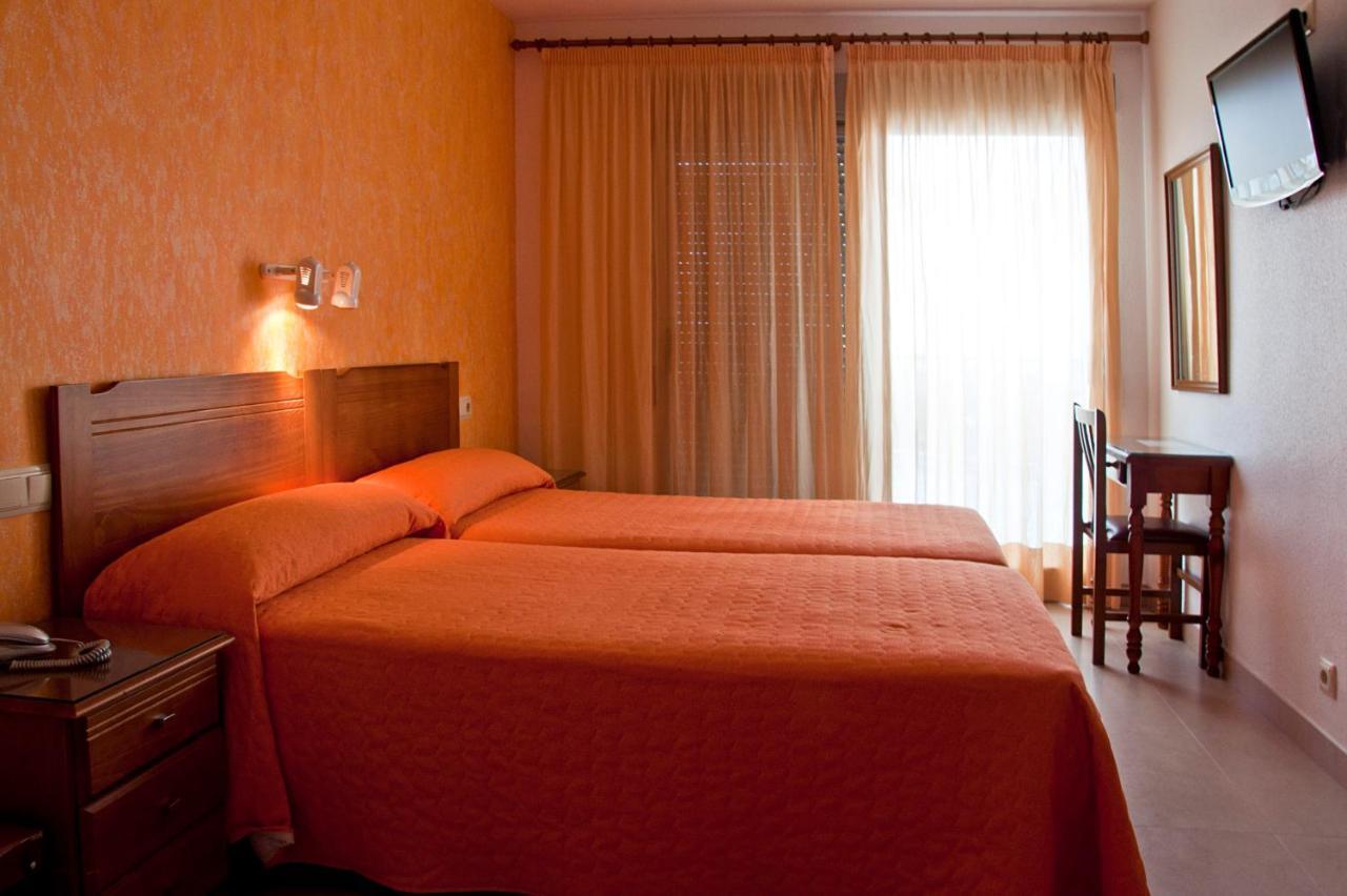 Hotel Marina Peniscola Bagian luar foto