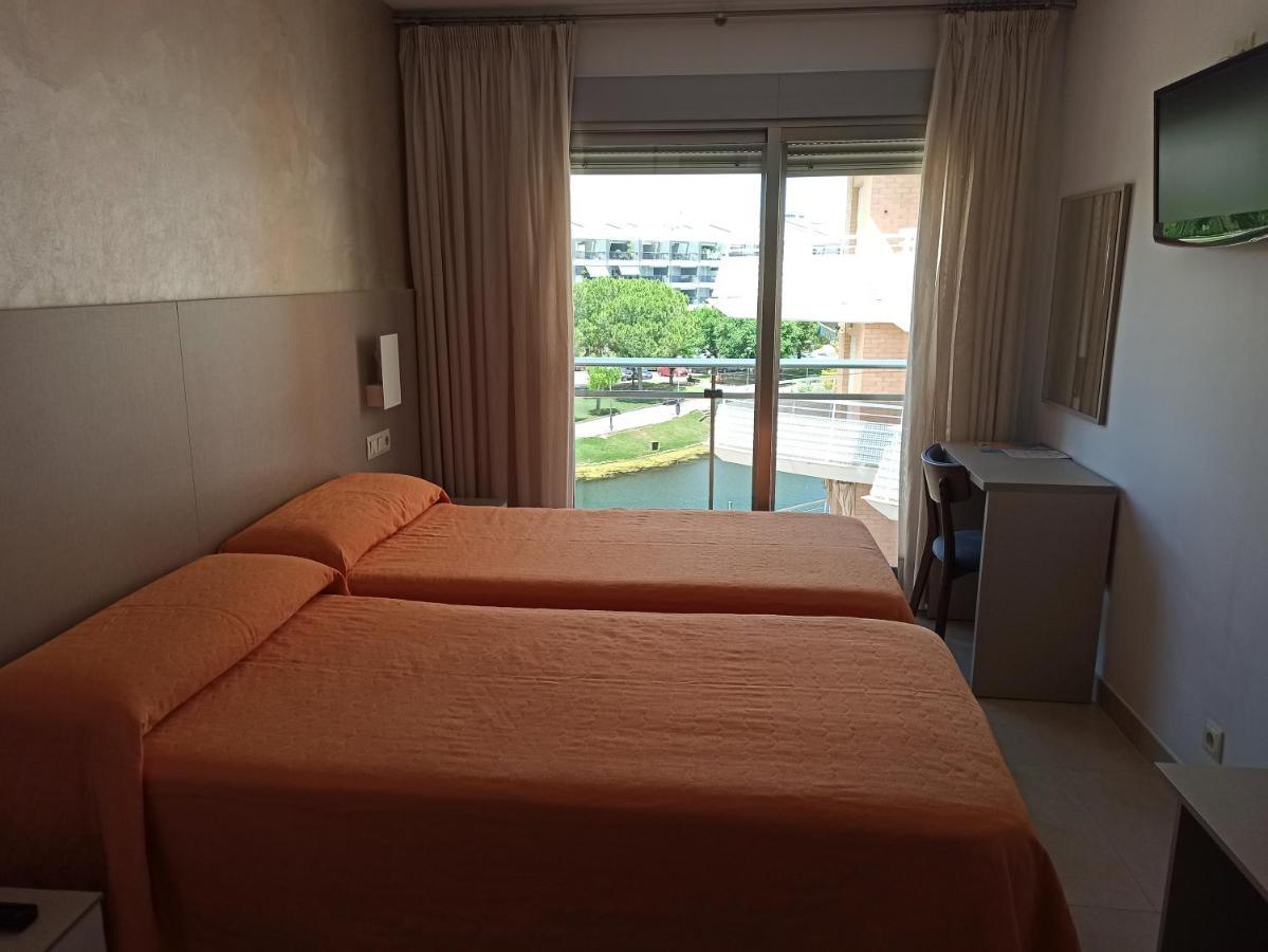 Hotel Marina Peniscola Bagian luar foto