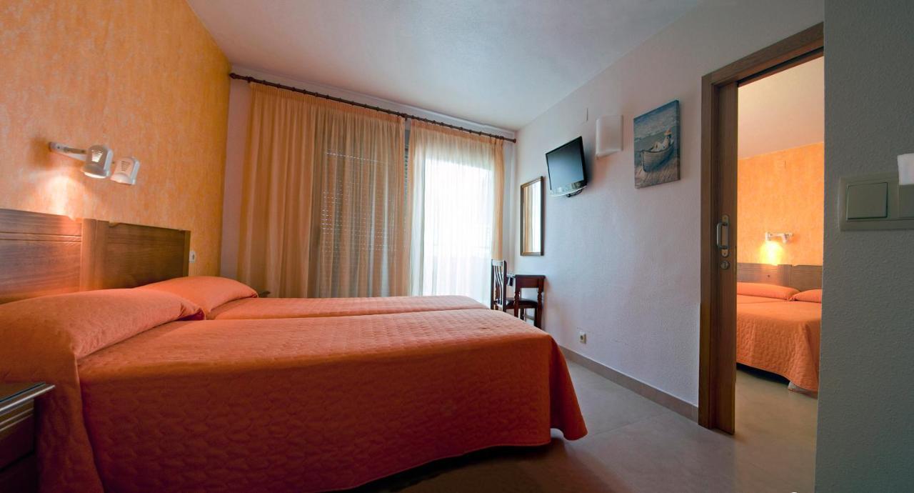 Hotel Marina Peniscola Bagian luar foto