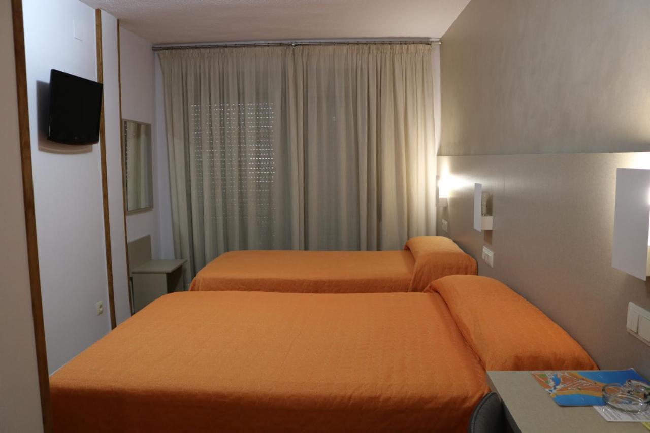 Hotel Marina Peniscola Bagian luar foto