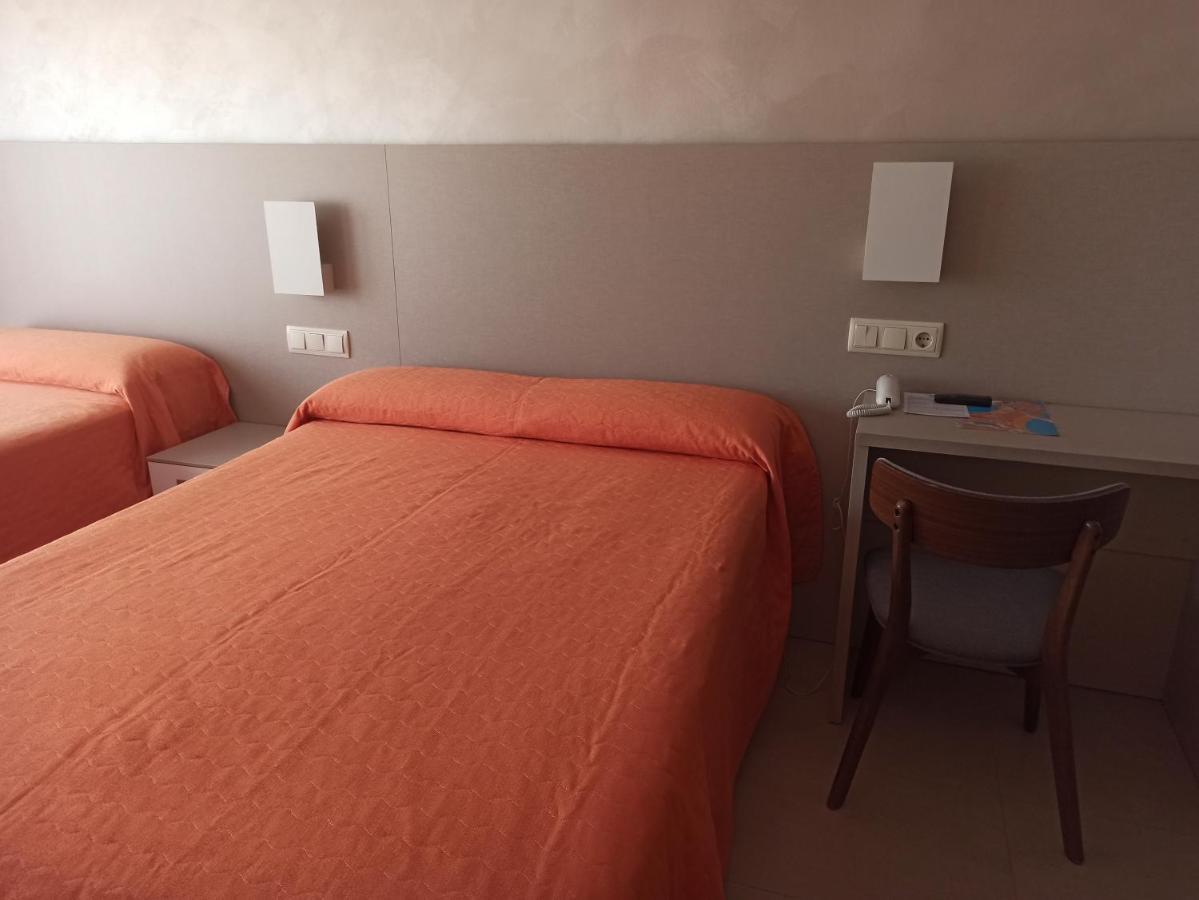 Hotel Marina Peniscola Bagian luar foto