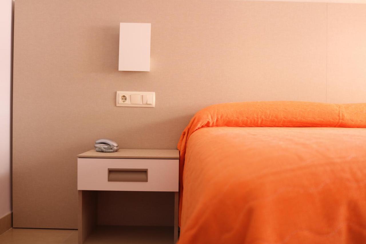 Hotel Marina Peniscola Bagian luar foto